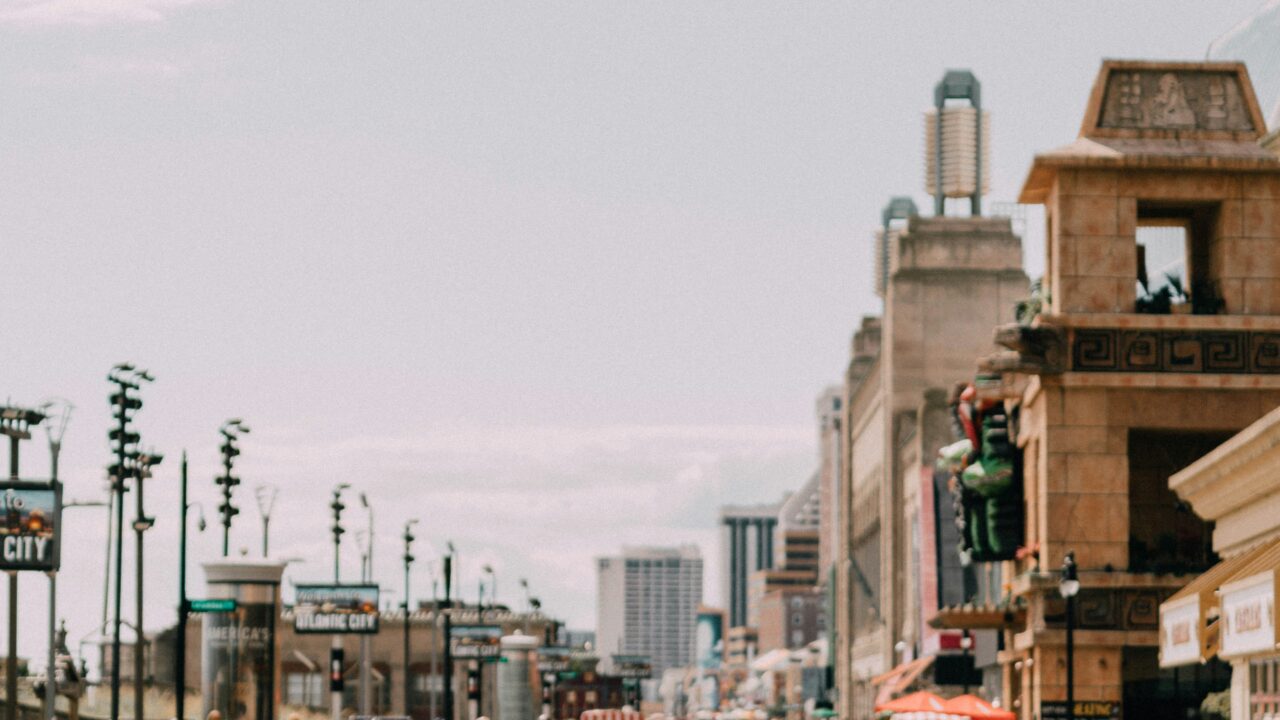Atlantic City Weekend Planning Guide: Transport, Weather, and Local Tips