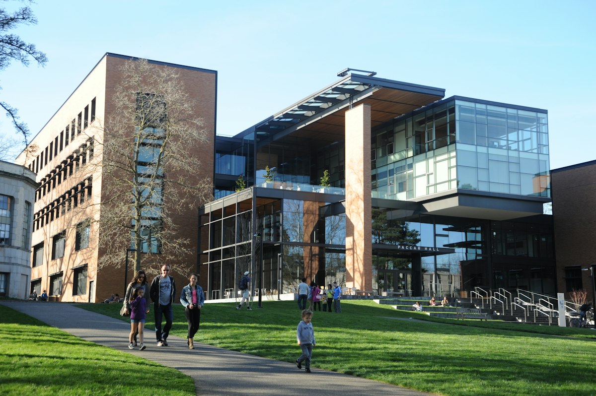 University campus building illustrating a college fair guide